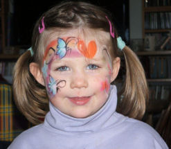Isabel face painted